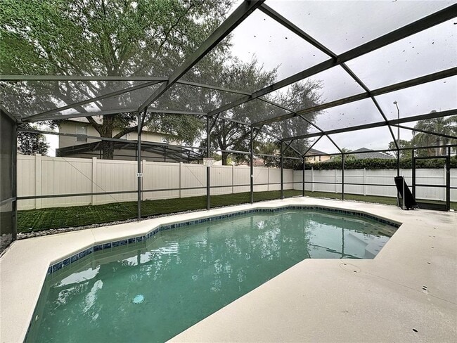 Building Photo - 16748 Sunrise Vista Dr