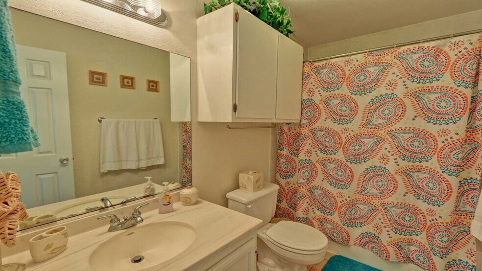 Building Photo - 127 E Morningside Dr