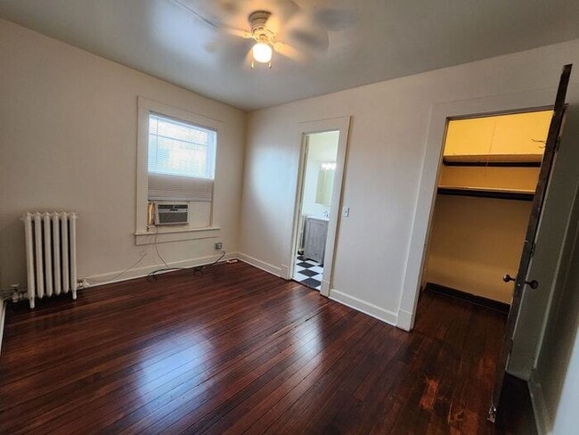 Building Photo - 1 Bedroom Apt Close to Campus - Cats Welcome!!