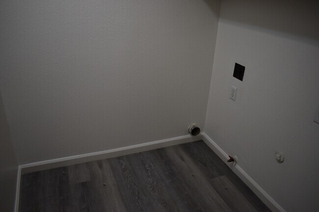 Building Photo - 1234 Catalina Dr