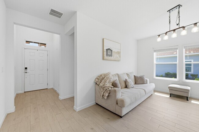 Building Photo - 85645 Stonehurst Pkwy