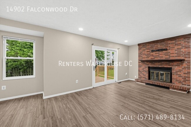 Building Photo - 14902 Falconwood Dr