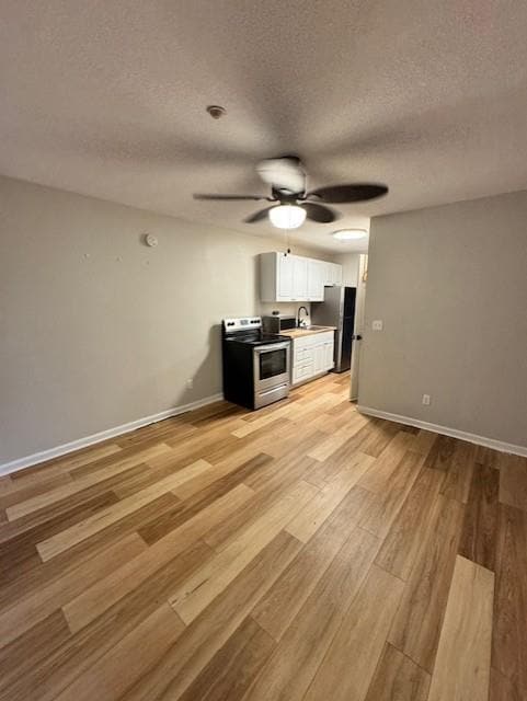 Building Photo - 4 Hanover Sq