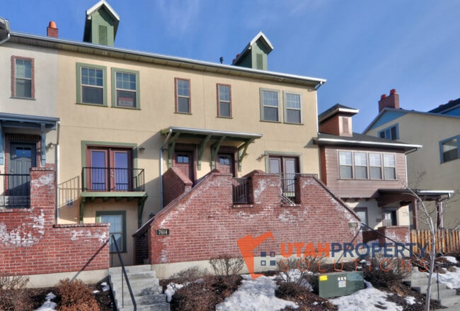 Building Photo - 7614 San Savino Way