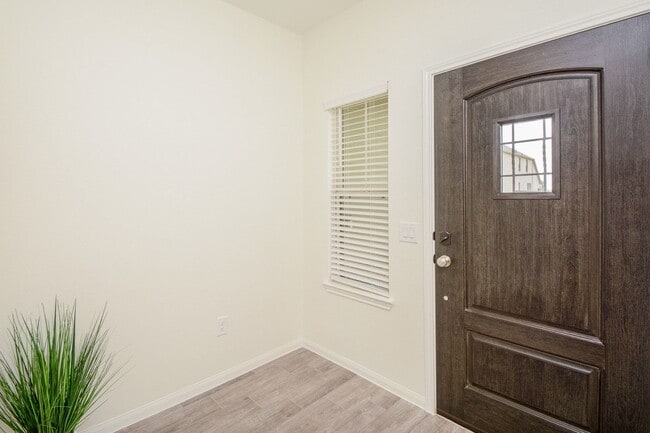 Building Photo - 18134 Sonresa Wy