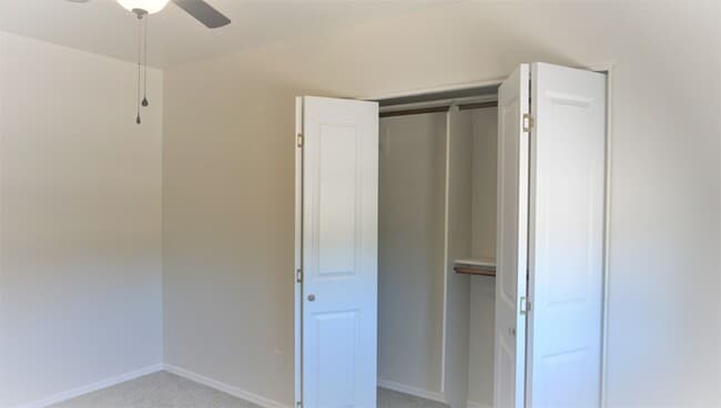 Building Photo - 523 N Leonardo De Vinci Dr
