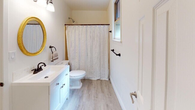 Building Photo - Coming Soon! Turn-key 1 Bedroom, 1 Bath Cabin for Lease in Crestline, California!
