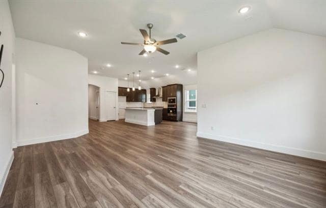 Building Photo - 3832 PENNINGTON Ave