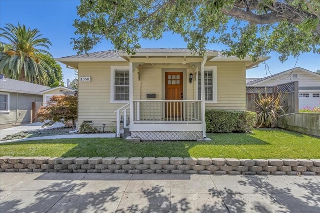 Building Photo - 1358 Fremont St