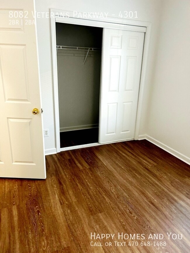 Building Photo - 8082 Veterans Pkwy