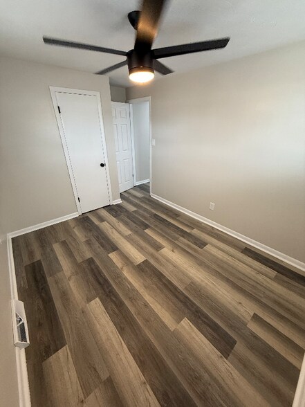 Building Photo - 53 S Julian St