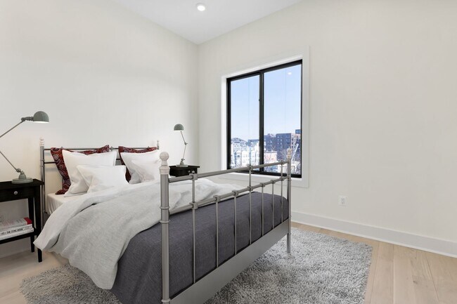 Building Photo - 1504 N Capitol St NW  # 302