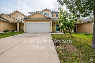 Building Photo - 504 Twisted Oaks Ln