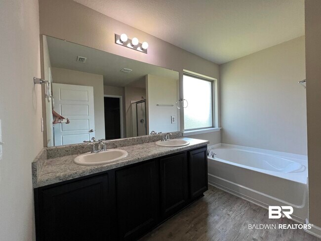 Building Photo - 10286 Shetland Dr