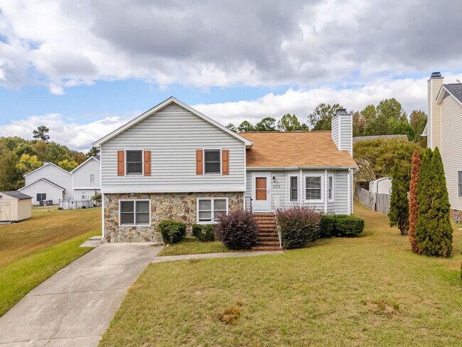 Building Photo - 305 Humble Rd