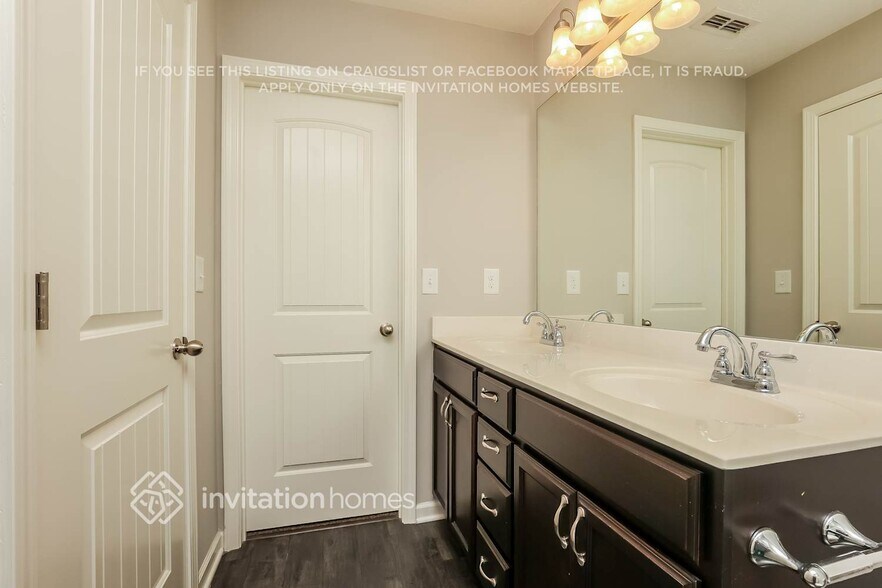 Building Photo - 104 Dueler Dr
