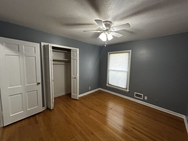 Building Photo - 3Br brick house with garage and finished b...