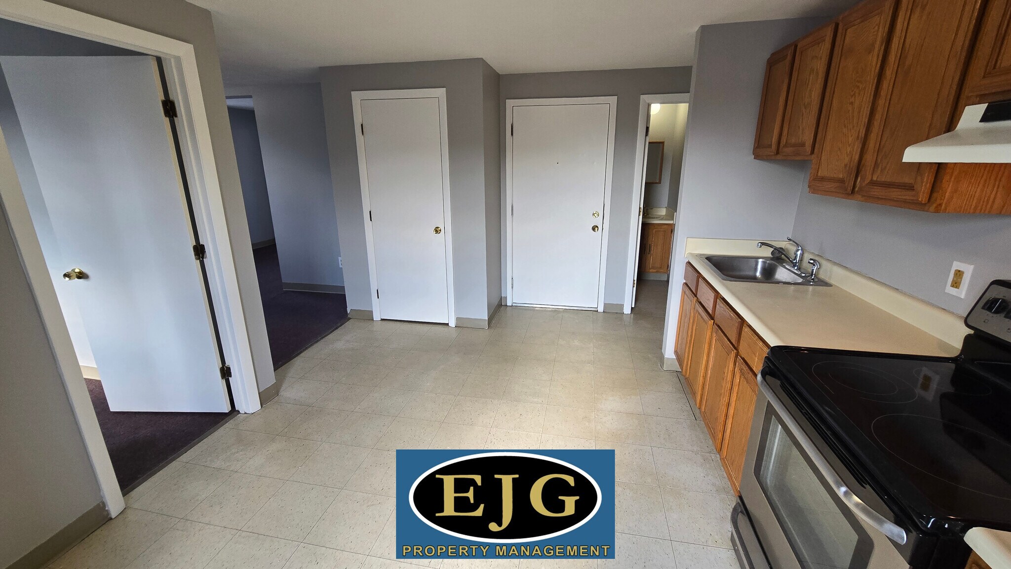 Building Photo - 26 Ledge St