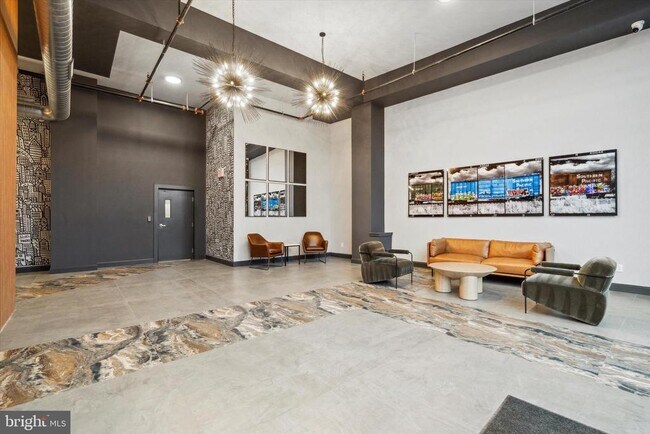 Building Photo - 2143 E Lehigh Ave