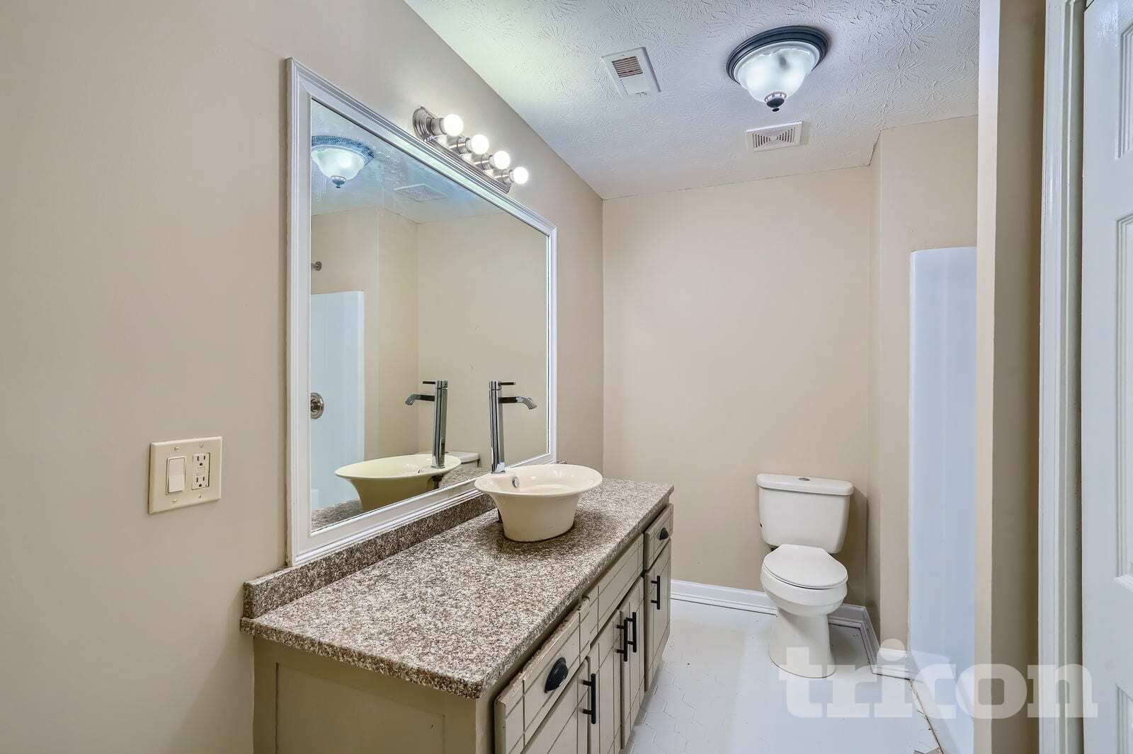 Building Photo - 590 Clubland Cir SE