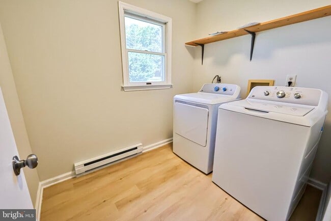 Building Photo - 13929 Green Mountain Dr