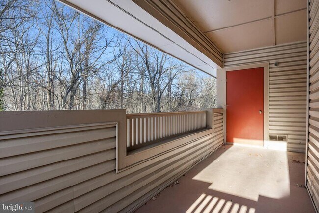 Building Photo - 321 Tavistock Rd