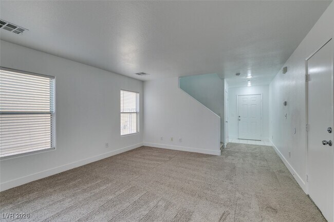 Building Photo - 11924 Lemon Balm St