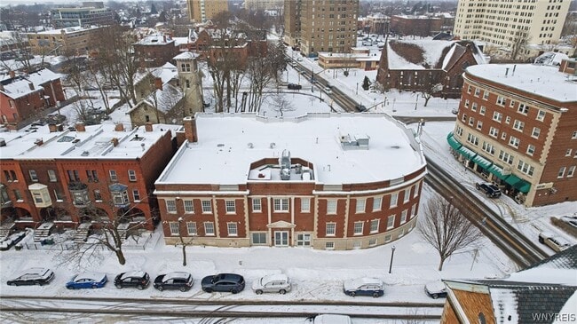 Building Photo - 40 North St