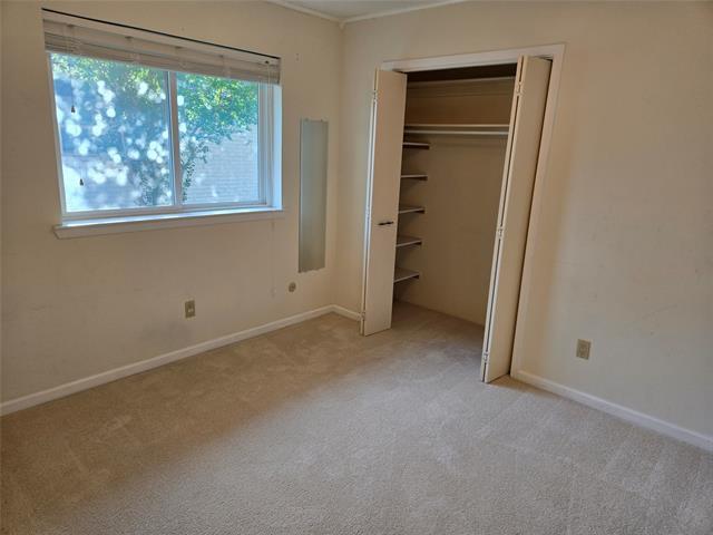 Building Photo - 1509 Meadow Glen St
