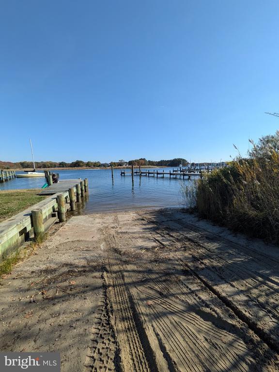 Building Photo - 965 Chester River Dr