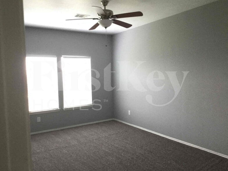 Building Photo - 7876 Galleon Field Ln