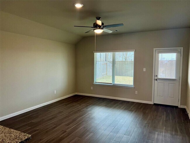 Building Photo - 5334 Briana Dee Dr