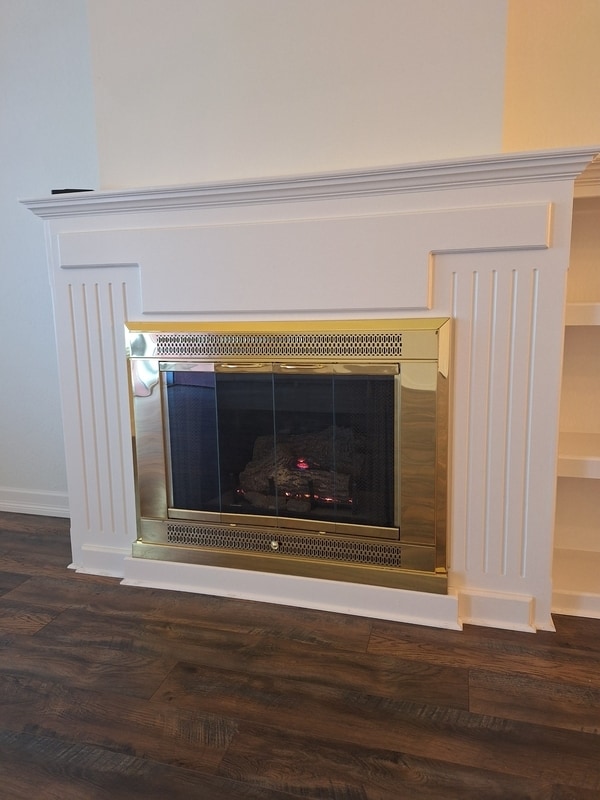 Building Photo - 3535 Village Dr