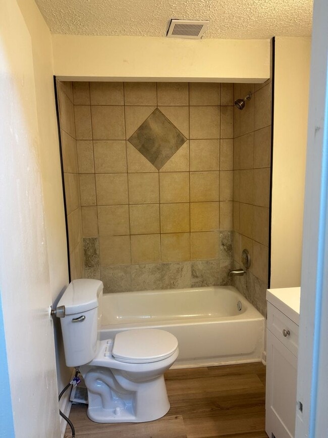 Building Photo - Cute ranch layout 3 bedroom 1 bath home in Hiram!