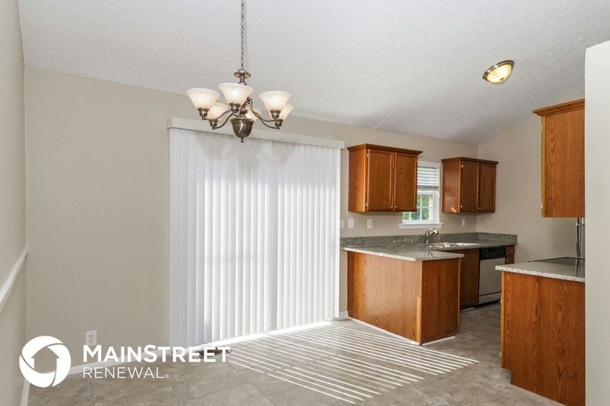 Building Photo - 6801 Currington Cir