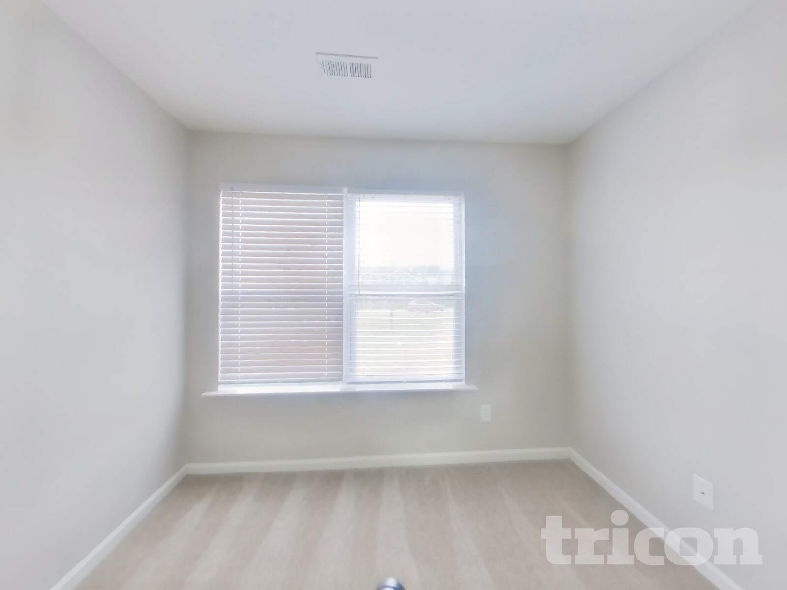 Building Photo - 1613 Brookgreen Ave