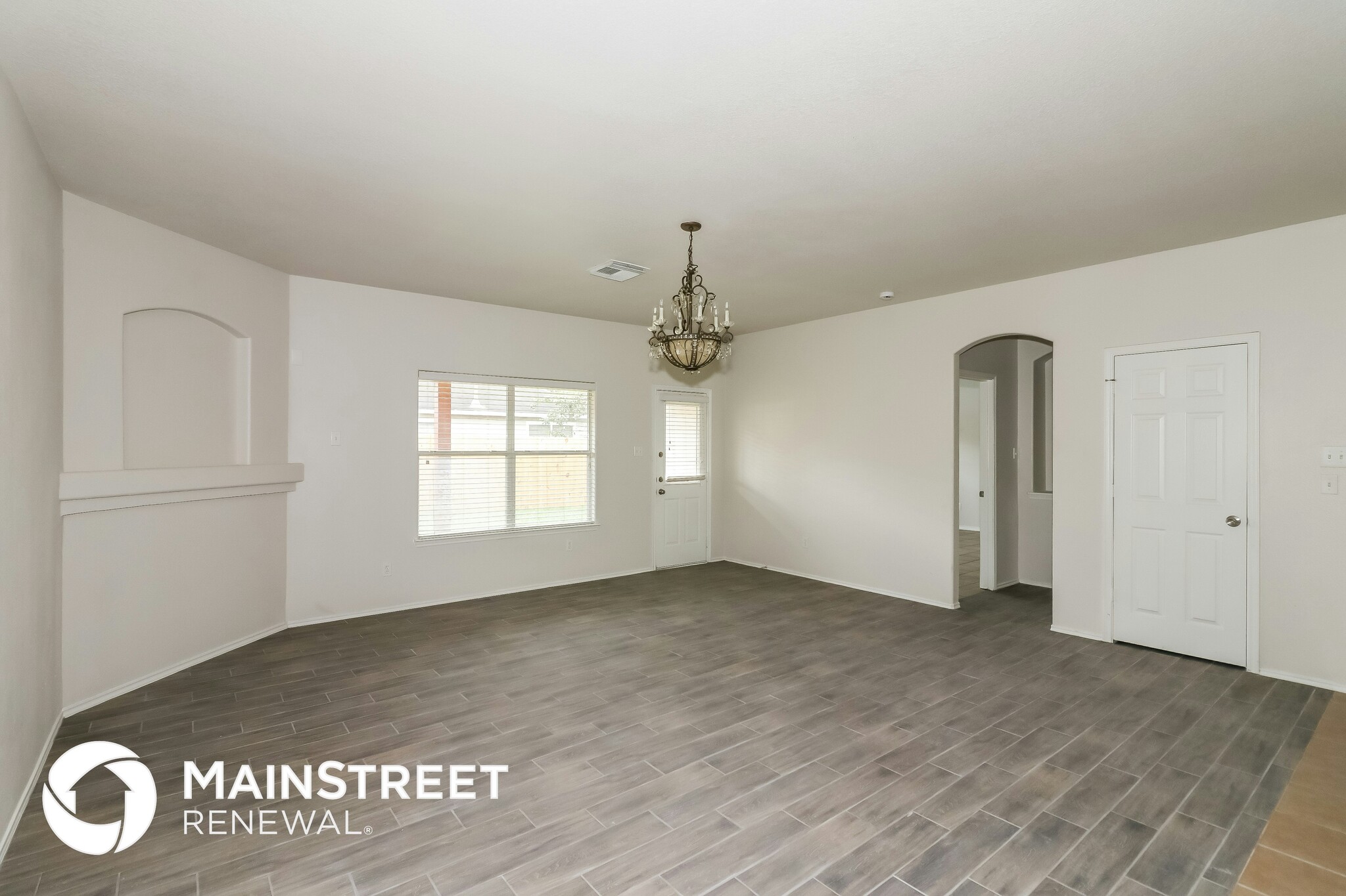 Building Photo - 8515 Satinwood Way
