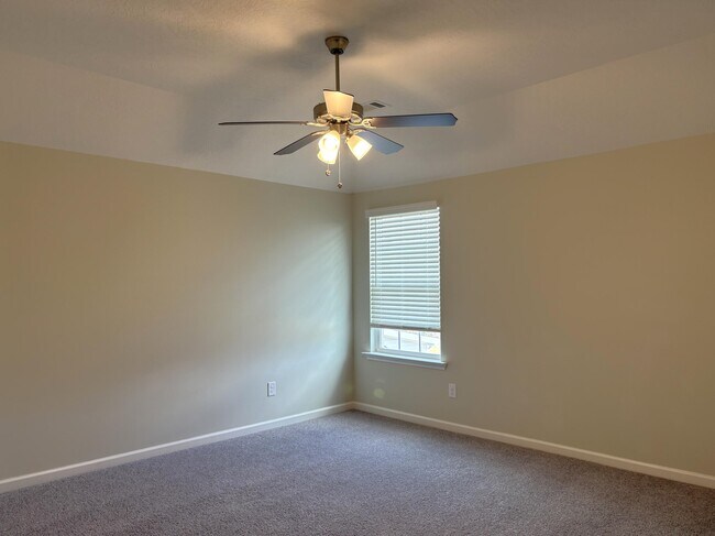 Building Photo - 5277 Copse Dr