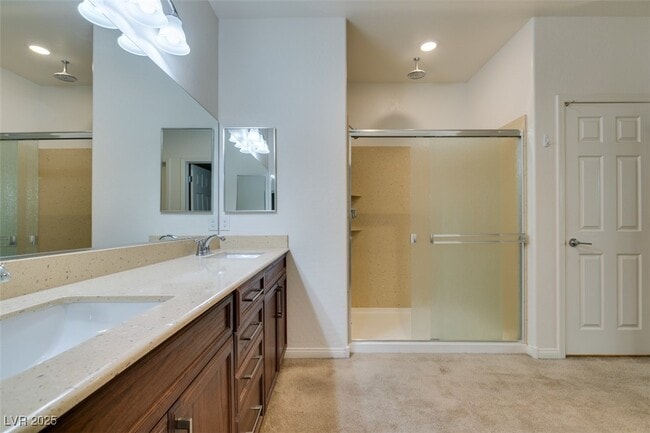 Building Photo - 10465 Saddle Mountain St