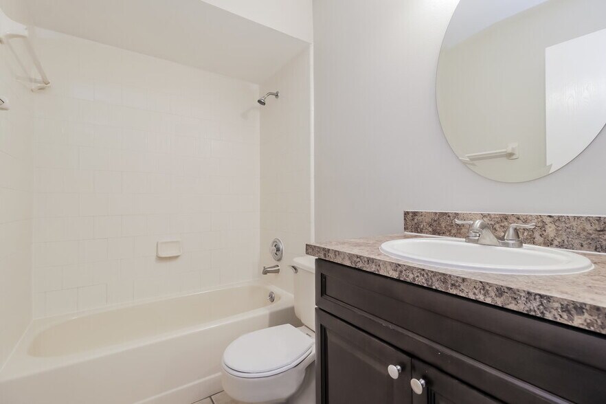 Building Photo - 456 Copperstone Cir
