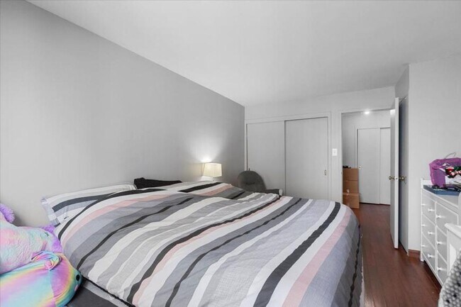 Building Photo - 1 bedroom in Chicago IL 60660