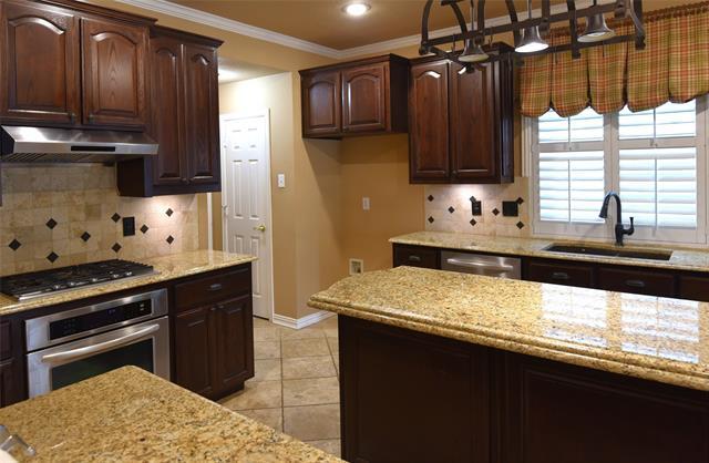 Building Photo - 3016 Myrtice Dr