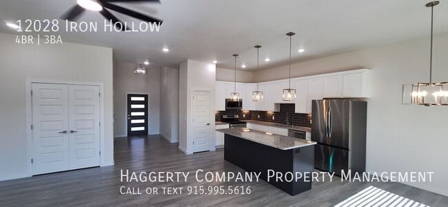 Building Photo - 12028 Iron Holw St