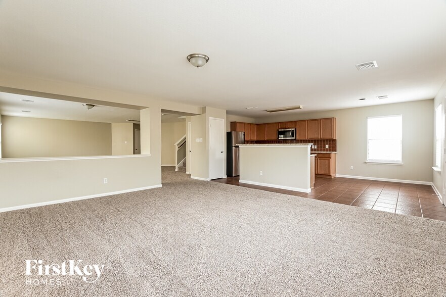 Building Photo - 339 Remington Harbor Ct