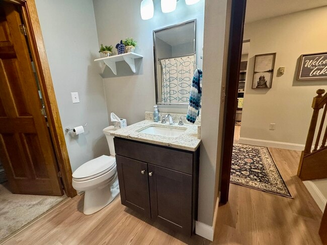 Building Photo - 20 Golf View