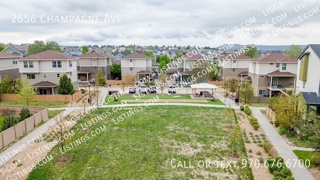 Building Photo - 2656 Champagne Ave