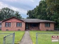 Building Photo - 2446 Balis Dr