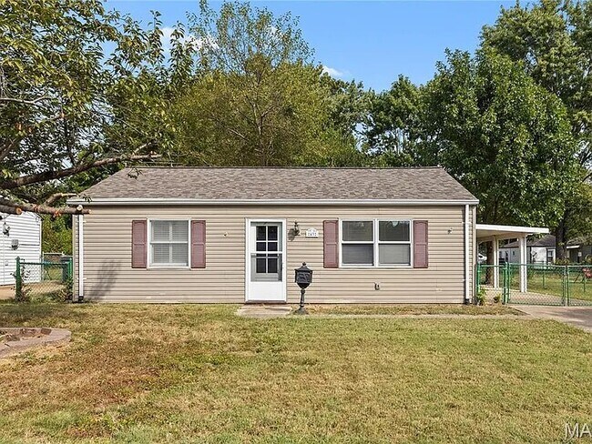 Building Photo - 43 St Celeste Dr