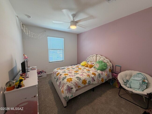 Building Photo - 10442 Guildford Ln