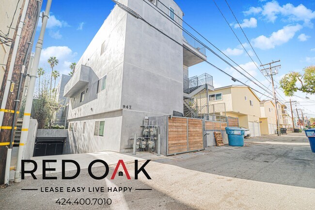 Building Photo - 947 4th St